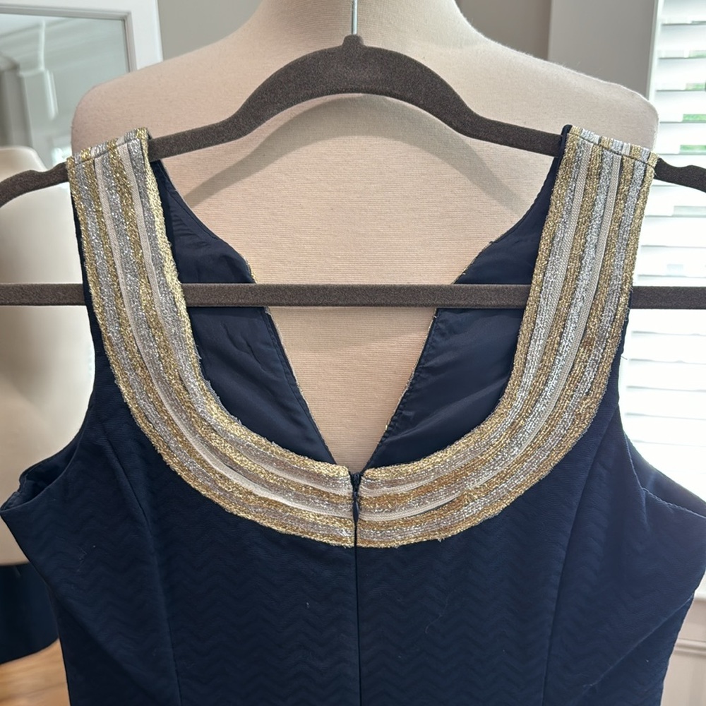Just TaylorSz 4P Navy with metallic thread back zip never worn. EUC - Picture 3 of 8